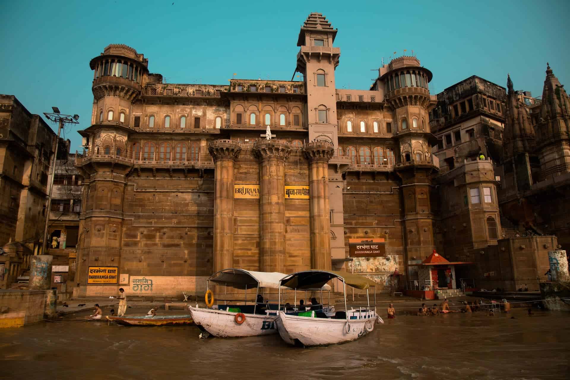varanasi ghat morning - varanasidaytours
